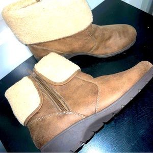Aerosoles women’s boots size 7.5